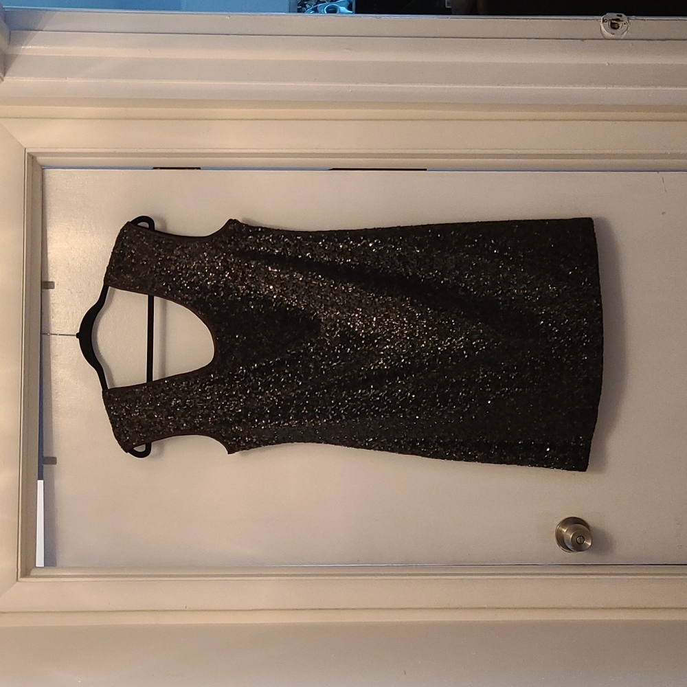 Keyhole dress